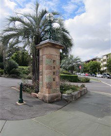 Newstead Park Memorials - Hotel Accommodation 0