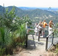 Mapleton Forest Reserve - Hotel Accommodation