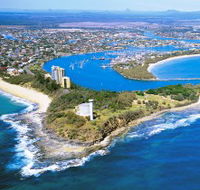 Point Cartwright - Hotel Accommodation
