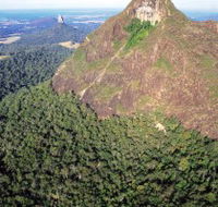 Mount Beerwah Track - Hotel Accommodation