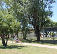 Grosvenor Park in Moranbah - Hotel Accommodation