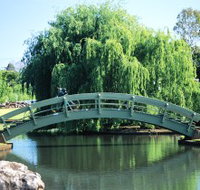 Lake Annand Park - Hotel Accommodation