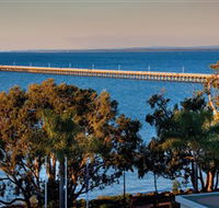 Urangan Pier - Hotel Accommodation