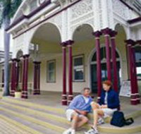 Emerald Historic Railway Station - Hotel Accommodation