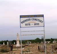 Pioneer Cemetery - Hotel Accommodation
