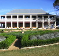 Glengallan Homestead and Heritage Centre - Hotel Accommodation