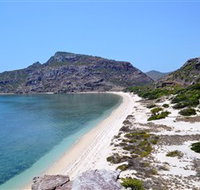 Flinders Group National Park - Hotel Accommodation