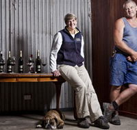 Jones Winery  Vineyard - Hotel Accommodation