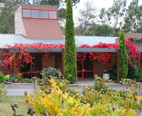 Fergusson Winery & Restaurant - Hotel Accommodation 0