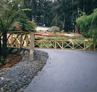 National Rhododendron Gardens - Hotel Accommodation