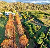 High Country Maze - Hotel Accommodation