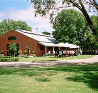 Box Stallion Winery - Hotel Accommodation
