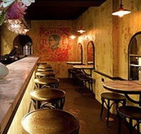 Red Lily Cocktail Bar - Hotel Accommodation