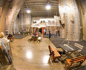 Hangdog Climbing Gym - Hotel Accommodation 0