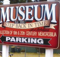 Tabourie Lake Museum - Hotel Accommodation