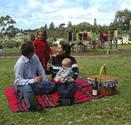 Blackbutt Forest Reserve - Hotel Accommodation
