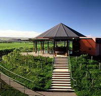 Hugh Hamilton Wines - Hotel Accommodation