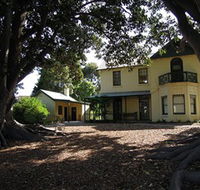Heritage Hill Museum and Historic Gardens - Hotel Accommodation