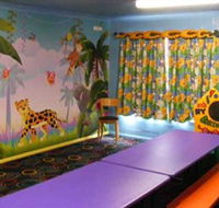 Jumbos Jungle Playhouse and Cafe - Hotel Accommodation