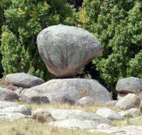 Balancing Rock - Hotel Accommodation