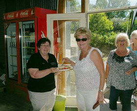 Hawkesbury Valley Heritage Tours - Hotel Accommodation 0