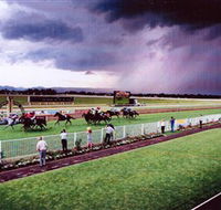 Hawkesbury Race Club - Hotel Accommodation