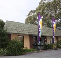 David Sumner Gallery - Hotel Accommodation