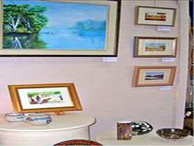Top Of The Torrens Gallery Incorporated - Hotel Accommodation 1