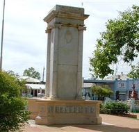 Charleville War Memorial - Hotel Accommodation
