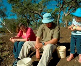 Charleville - 10 Mile Warrego River Fishing Spot - Hotel Accommodation 0