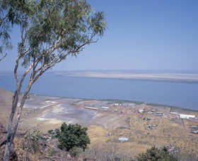 Cambridge Gulf - Hotel Accommodation 1