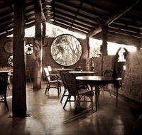 Lazy Lizard Tavern - Hotel Accommodation