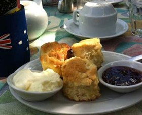 Afternoon Tea At Burnett House - Hotel Accommodation 1