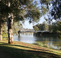 Lake Boga Observatory  Glass Studio - Hotel Accommodation