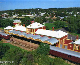 DUNERA  MUSEUM - Hay Internment And Prisoner Of War Camps Interpretive Centre - Hotel Accommodation 0