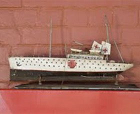 DUNERA  MUSEUM - Hay Internment And Prisoner Of War Camps Interpretive Centre - Hotel Accommodation 2