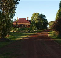 Pierrepoint Wines Cellar Door - Hotel Accommodation