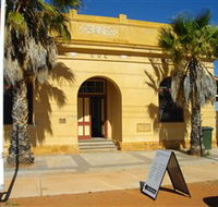 Cue Community Resource Centre - Hotel Accommodation