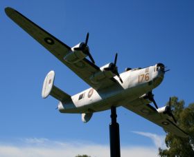 Tocumwal Historic Aerodrome Museum - Hotel Accommodation 0