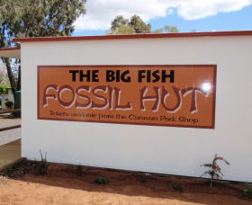 Big Fish Fossil Hut At Peak Hill - Hotel Accommodation 0
