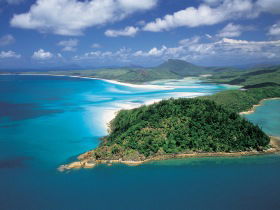 Whitehaven Beach - Hotel Accommodation 1