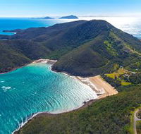 Basil Bay on Keswick Island - Hotel Accommodation