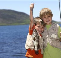 Fishing on Keswick Island - Hotel Accommodation