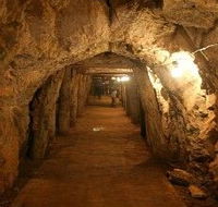 Wellington Caves and Phosphate Mine
