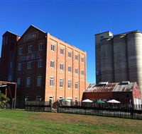 Corowa Whisky and Chocolate - Hotel Accommodation