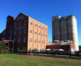 Corowa Whisky And Chocolate - Hotel Accommodation 0