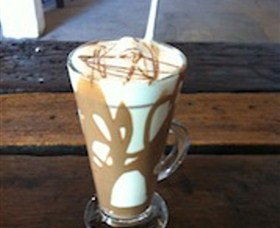 Corowa Whisky And Chocolate - Hotel Accommodation 2