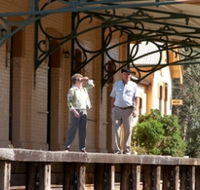 Federation Story Self Guided Walking Tour - Hotel Accommodation