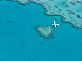 Great Barrier Reef - Whitsundays - Hotel Accommodation 0