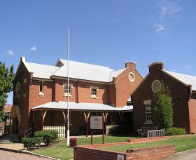 The Cowra Heritage Walk - Hotel Accommodation 0